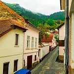 Ardor - Bright And Secluded In The Heart Of Old Town Apartament *