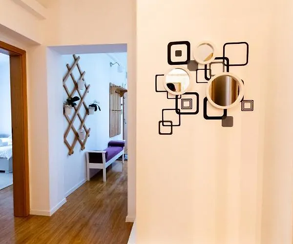 Ardor - Bright And Secluded In The Heart Of Old Town Apartment *